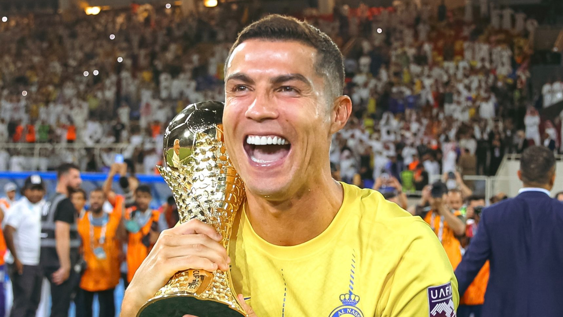 Cristiano Ronaldo signs new Al Nassr contract